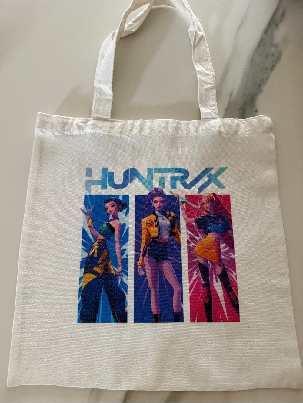 Huntr/x tote bag. Used one time.